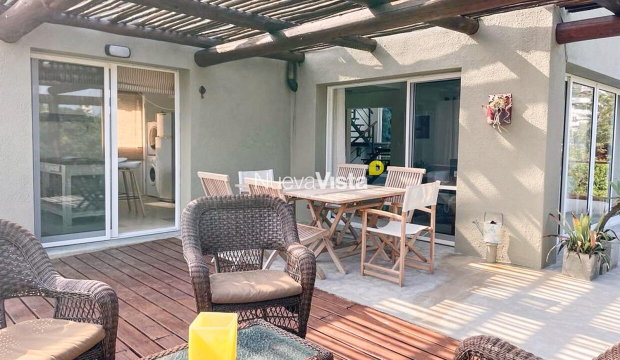 7250460_70467831718157703123143698901406932675375411527223494305225664321935594549921