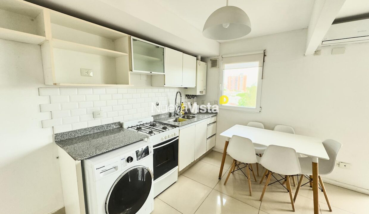 7426829_30580863877193665911724409120300142220070602929883312271069364887912277866373