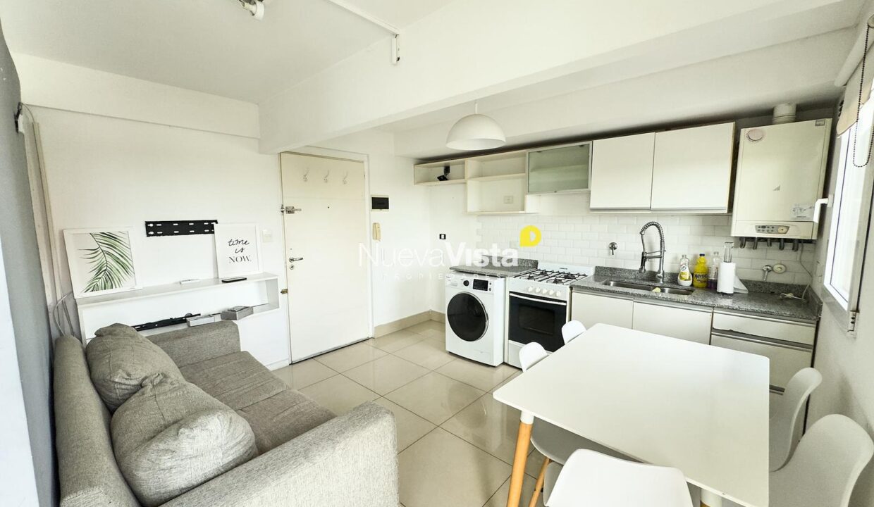 7426829_31188618519486265157556037650618468851902831215159394103009030274610041747480