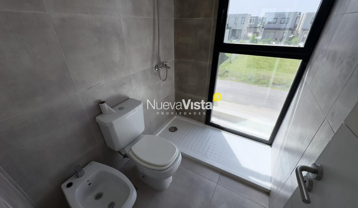 7554309_105603056943349562314638439869312998788714613891840711356510182619680074591876