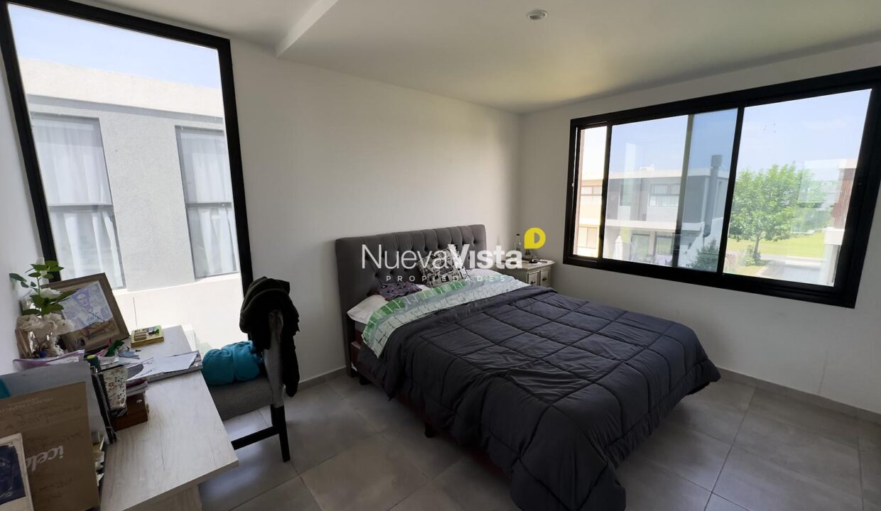 7554309_31941936338011139922697448536413076883777082051636614935008182891763289278853