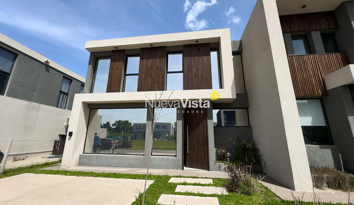 7554309_33421554225651064533452739727992520751973321117912233872251318226604745395774