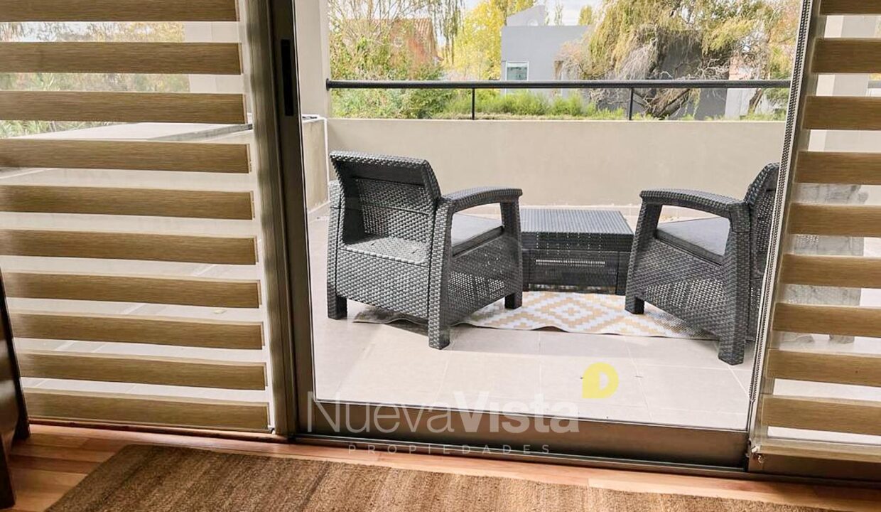 7001443_27235016837186552146377267214131849792674415396775625964598701583603391603852