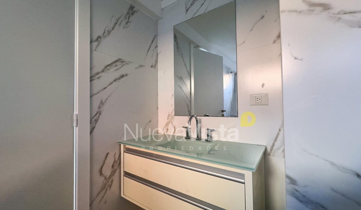 6920921_4887771271732283419935902122311847087696351976642831435520424853535774519719