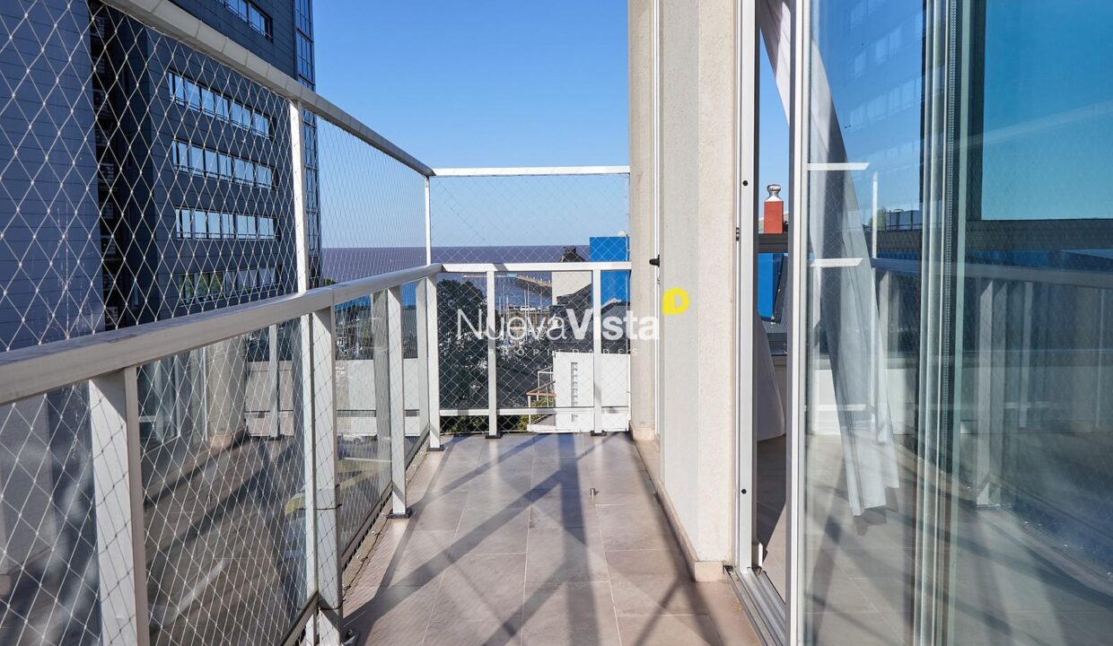 7367955_48598621504422553805337780287629920826992184420559927492474696563704250249911