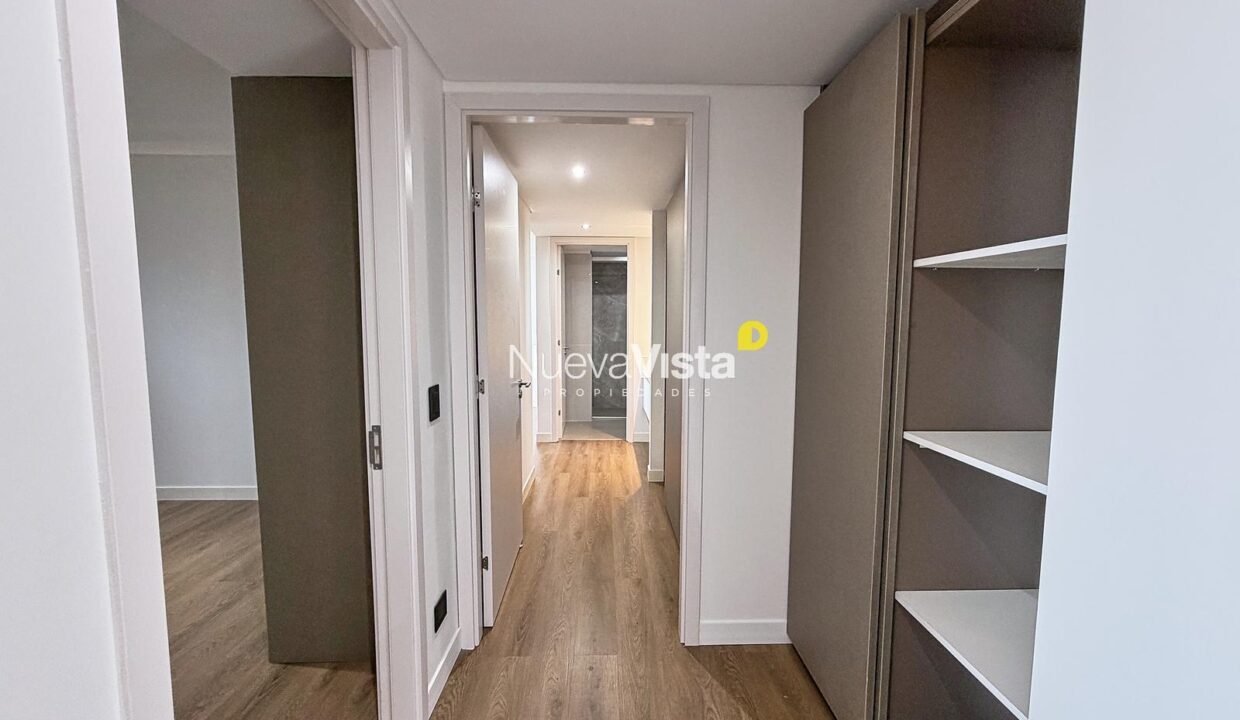 7947106_10371024236463410254294664116609714847019233504243663414361121149365228721464