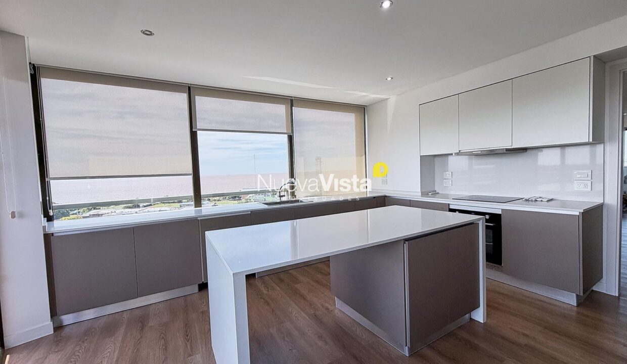 7947106_24425734289146567202972074634317423744066438375846642690892090108589286408462