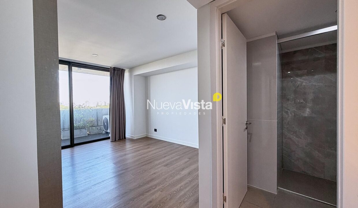 7947106_82752246169467267623974879758699493039849930413748870176791776180845010231388