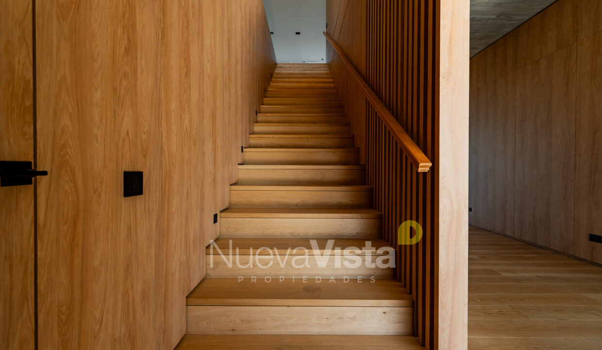 LUC03669-HDR