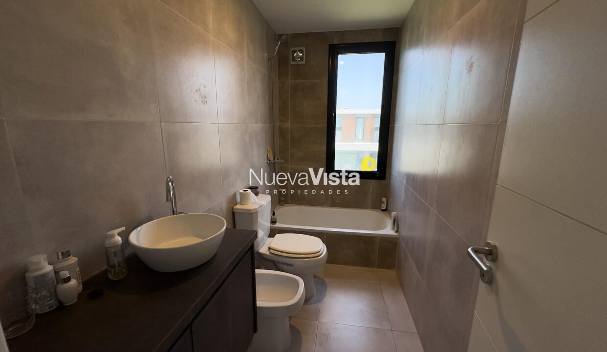 7554309_70058024792652228863609375767741394083545859345534745768309165242973453213623