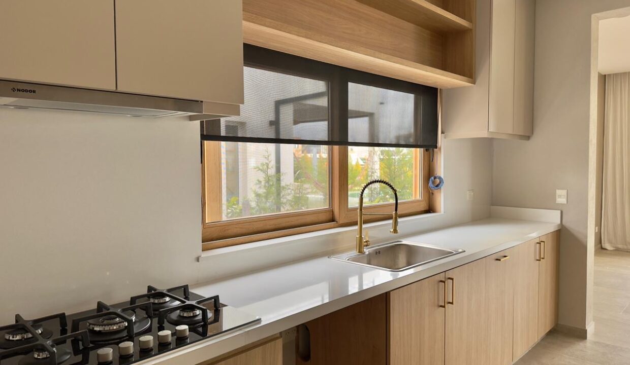 aa55e838-a161-403d-a88c-e4f375de131b