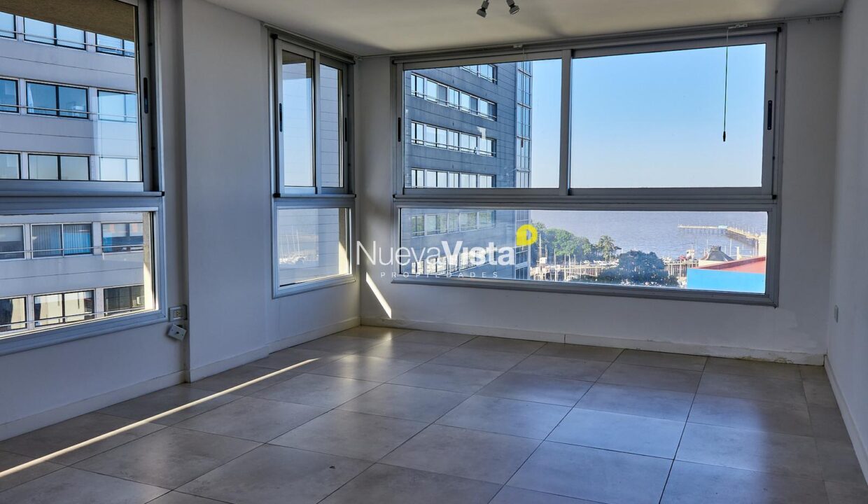 7367955_95885900003443229876787848066312865034387353076908498211626449867193995381359